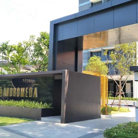 Andromeda Seaview Condo Near Beach Pattaya Eksteriør billede